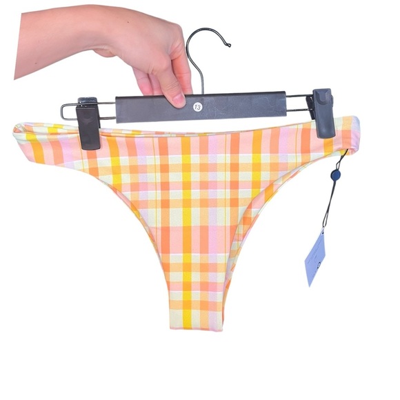 Skatie Plaid Orange Yellow Bottom - Picture 1 of 3